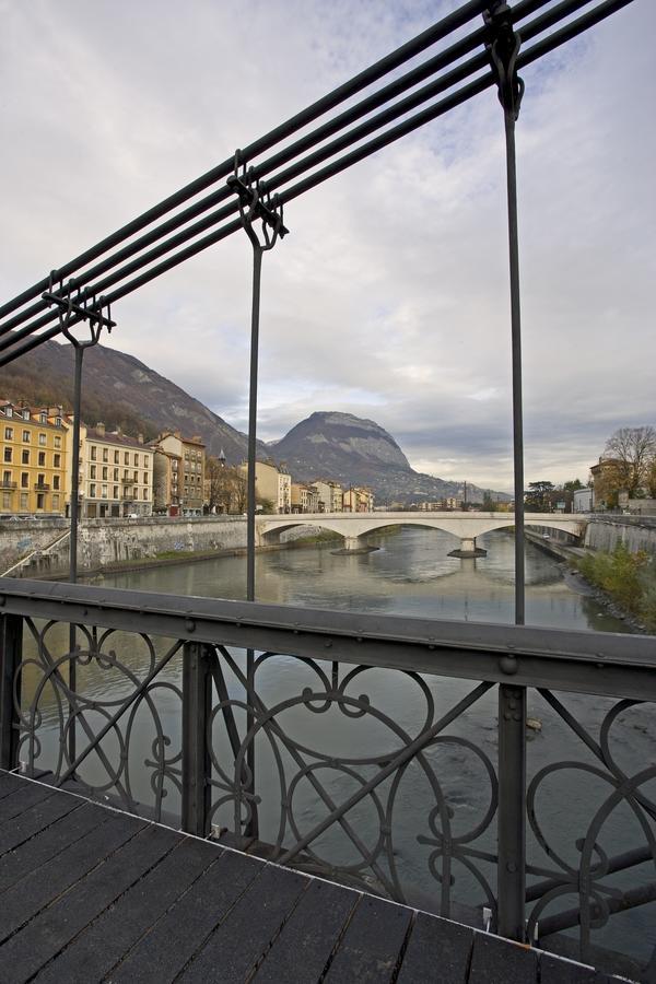 Hotelf1 Grenoble Hotel *